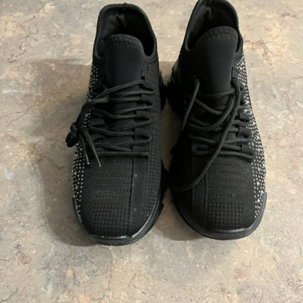 Sneakers (fancy)